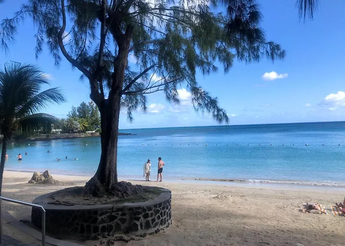 Beachfront Pereybere - Azur Beach Complex